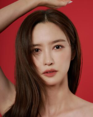 Lee Seo-el Instagram - another b cut.. ❤️‍🔥