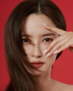Lee Seo-el Instagram - another b cut.. ❤️‍🔥