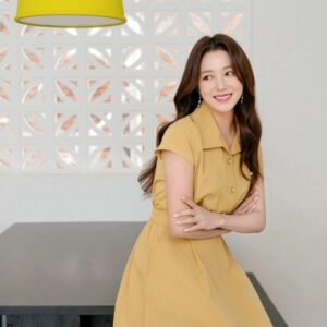 Lee So-yeon Instagram - #수스 #여성복 ♡