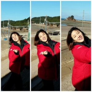 Lee Soo-kyung Instagram - .
우아~~✨✨
나도 20대였을때가~~
맞나?? 암튼 예전사진!!
지나고 보면 
그때는 몰랐는데 ~~~
지나고 보니 보기 좋네용❤️
추억소환하고 있어요

#집콕#추억소환#집순이
#❤️#그땐그랬지