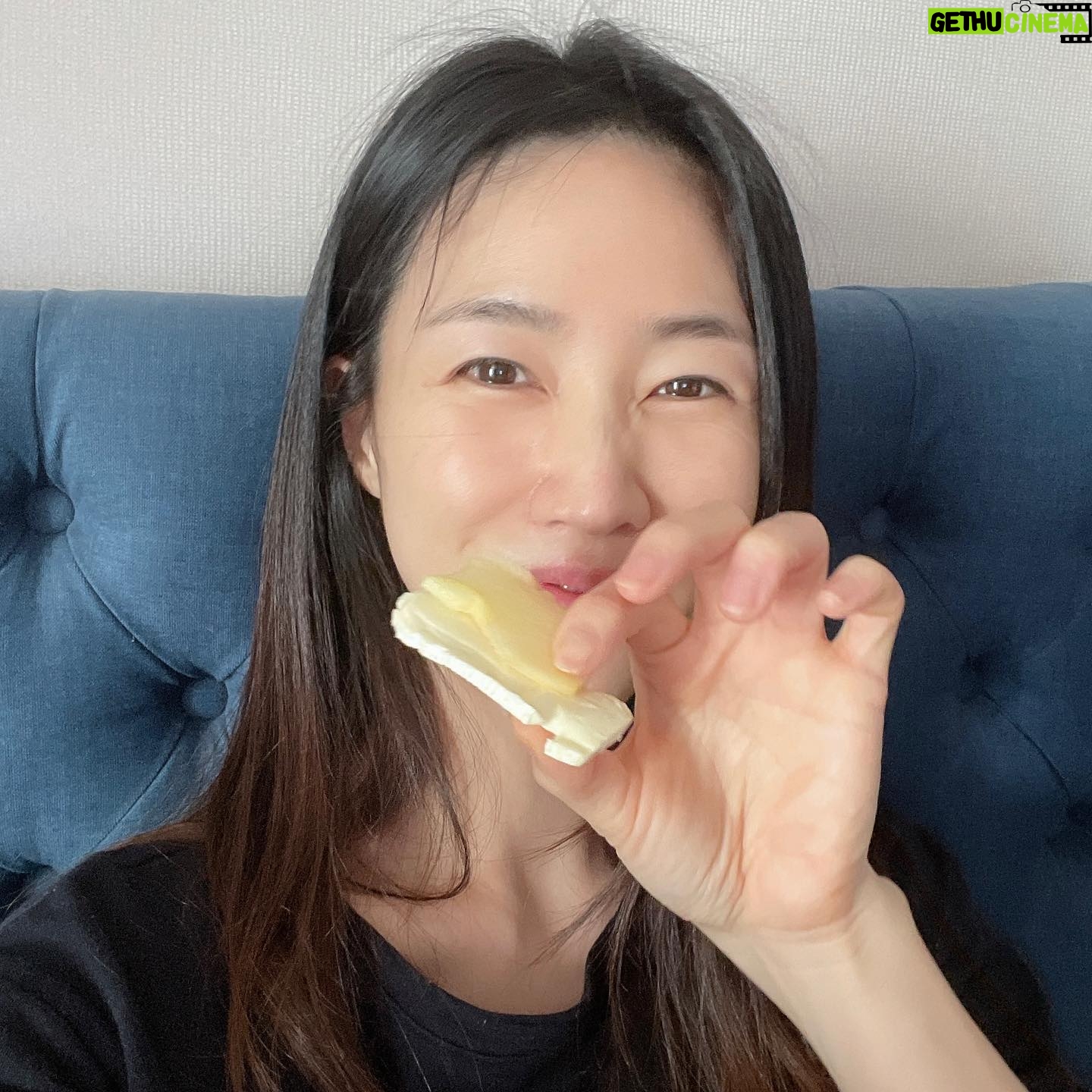 Lee Soo-kyung - 2.3K Likes - ā¢
šģ¤ėģ ģ§ģ½ģ¤š
ģ“ģ ėź°ė¤ ķ°ģ½ė¤ģ¹ź±°ģ£ ~~??
ģ“ė¶ė°ģ ģķķ“ėŖØė ģ¤ķģ¤
ė“ģ¼ģ ģ¢ ė°ė»ķė¤ėė°....???
ģ“ģ¬ķ ėØ¹ź³ ėŖø ģ ģ±źø°ģ구ģ§!!!
#ģ§ģ½#ģ¼ģ#ė°ģ¼ė¦¬#ģ¶ģ
#ķ¹ķźø°#ģ§ģ“ģµź³ #š