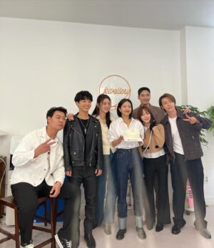 Lee Sul Instagram - #남과여 를 사랑해주셔서 저도 사랑해요 그리고 감사해요🥰 성옥아 행복해야해:) 모두모두 건강히 하루하루 사랑하고 행복하시길 바래요 주말 잘보내세요🌹