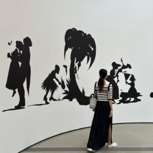 Lee Yo-won Instagram - 😍💜
#thebroad