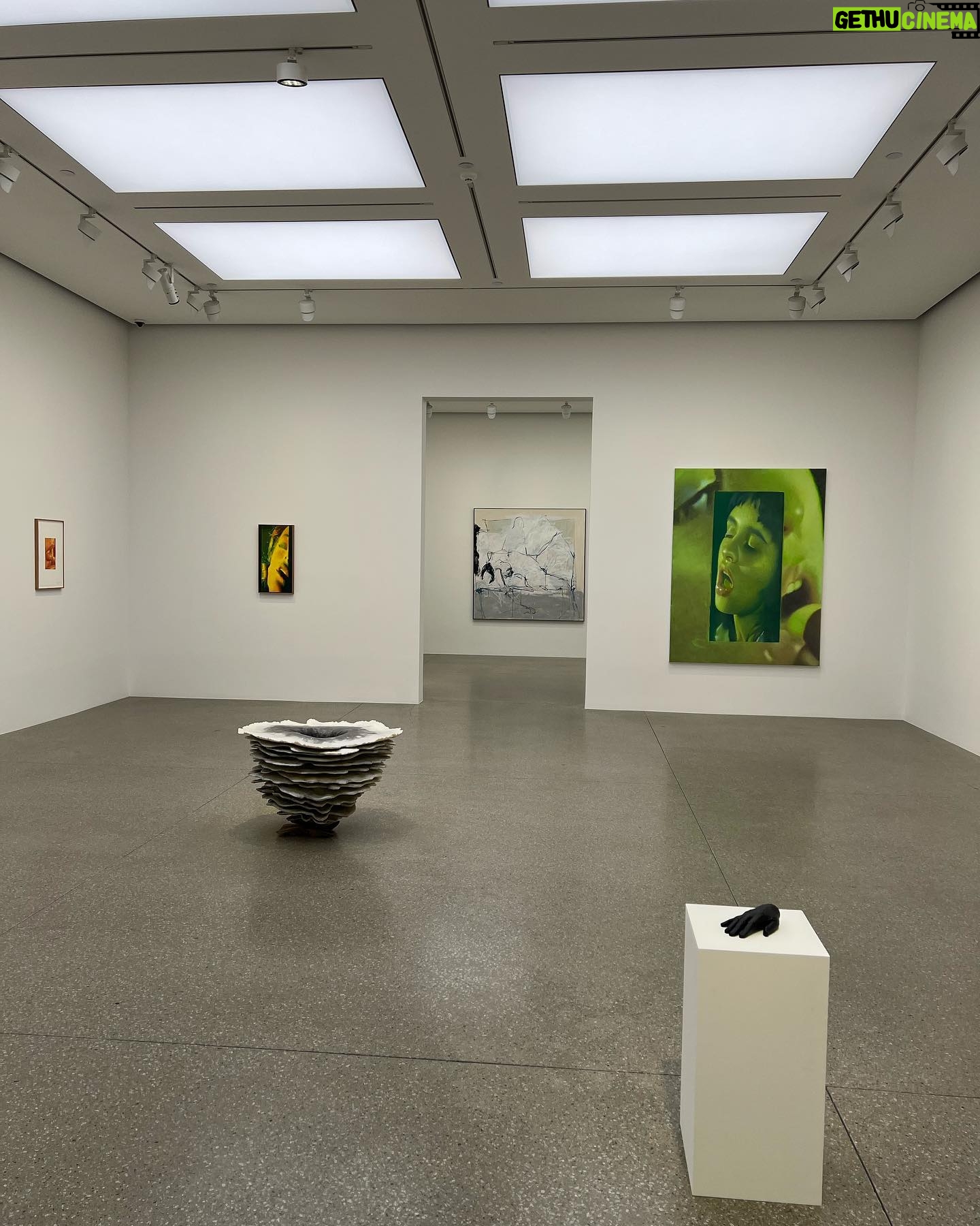 Lee Yo-won - 3 Likes - @whitecube