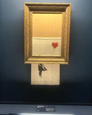 Lee Yo-won Instagram - #banksy