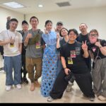 Lee Chien-Na Instagram - 重回舞台的感覺非常熟悉 開心 但也有一點點陌生 緊張 好像換了一面新狀態在演出 每個瞬間都在感受自己的變化 還是很喜歡唱歌 很愛站上舞台的時刻 繼續努力恢復 謝謝Hitfm 謝謝昨晚陪著我 辛苦的團隊夥伴 謝謝娜絲來看演出 @hit_fm_taiwan Outfit @bobjian Jewelry @swarovski Stylist @adec12 Make up @rubyhung_makeup Hair @hahachung1124 Photo @33lightning33 #關與妳 #千金 #你成了我好多個誰 #hito流行音樂獎頒獎典禮 #hito情歌演繹