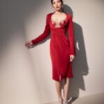 Lee Chien-Na Instagram - 年紀 身分奉獻給了婦女 但一樣可以像個少女 可以依然漂亮 可愛 活出自己的態度和魅力 #38婦女節快樂 #關與妳