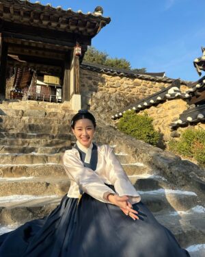 Lee Da-in Instagram - 드디어 연인 첫방 하루 전💗
왜 이렇게 떨리지,,🥹