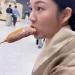 Lee Da-in Instagram - 8개월간 촬영한 시즌1이 끝나니 너무 섭섭하다🫧..😣 고된 피난씬들도 지나고나니 참 아름다웠네…🌸 시즌2를 위해 다시 또 힘을 내 봅시다 연인🤍