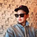 Lee El Instagram - _ 이 날의 헬라떼는 짜릿한 달고나의 맛이었지