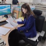 Lee Elijah Instagram - 혜원아 #보좌관 #세상을움직이는사람들