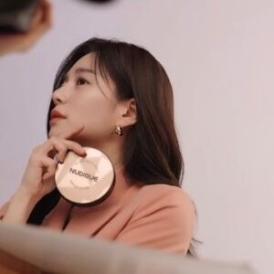Lee Elijah Instagram - @nudique_official 🖤 #쿠션