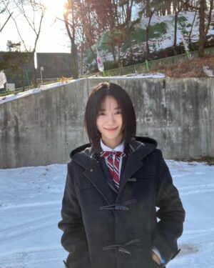 Lee Elijah Instagram - 오늘은 미끼데이 🖤 @coupangplay