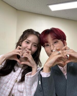 Lee Eun-jae Instagram - 이틀 동안 행복했심도💘 아우 뭘 이런 모자를 선물해주고 그래요오^^*(손사래)
#성공한소원 #윤아 #팬미팅