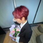 Lee Eun-jae Instagram - 저 상 받았어요🌹저의 또 다른 가족 두식이들과 홍희주 강당당 김선홍 피디님, 이영희 홍여진 이지혜 작가님 그리고 MBC 라디오국 국장님 부장님 전부 감사드립니다🏆이쁜 옷 구해주신 송화정 실장님도 감사드려욧👔 두식이들 다시 한 번 감사합니다! 더 좋은 진행으로 보답할게요🩵!!! #두시의데이트재재입니다 #째디