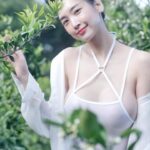 Lee Hae-in Instagram – 여름이왔어 🌵🌴🌳🍀