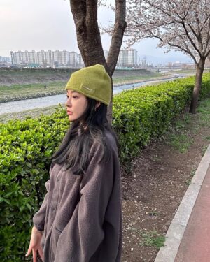 Lee Ju-yeon Instagram - 나의 3월 안녕 🧡