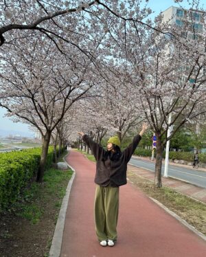 Lee Ju-yeon Instagram - 나의 3월 안녕 🧡