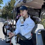 Lee Ju-yeon Instagram - 골프복 어디꺼냐궁 언니들이 계속 물어봤다규 🥰 로고도 너무 예쁘고 장갑 모자 가방 다 이뻐!!!!! @travismathew_kr @travismathew 요거예용 💙