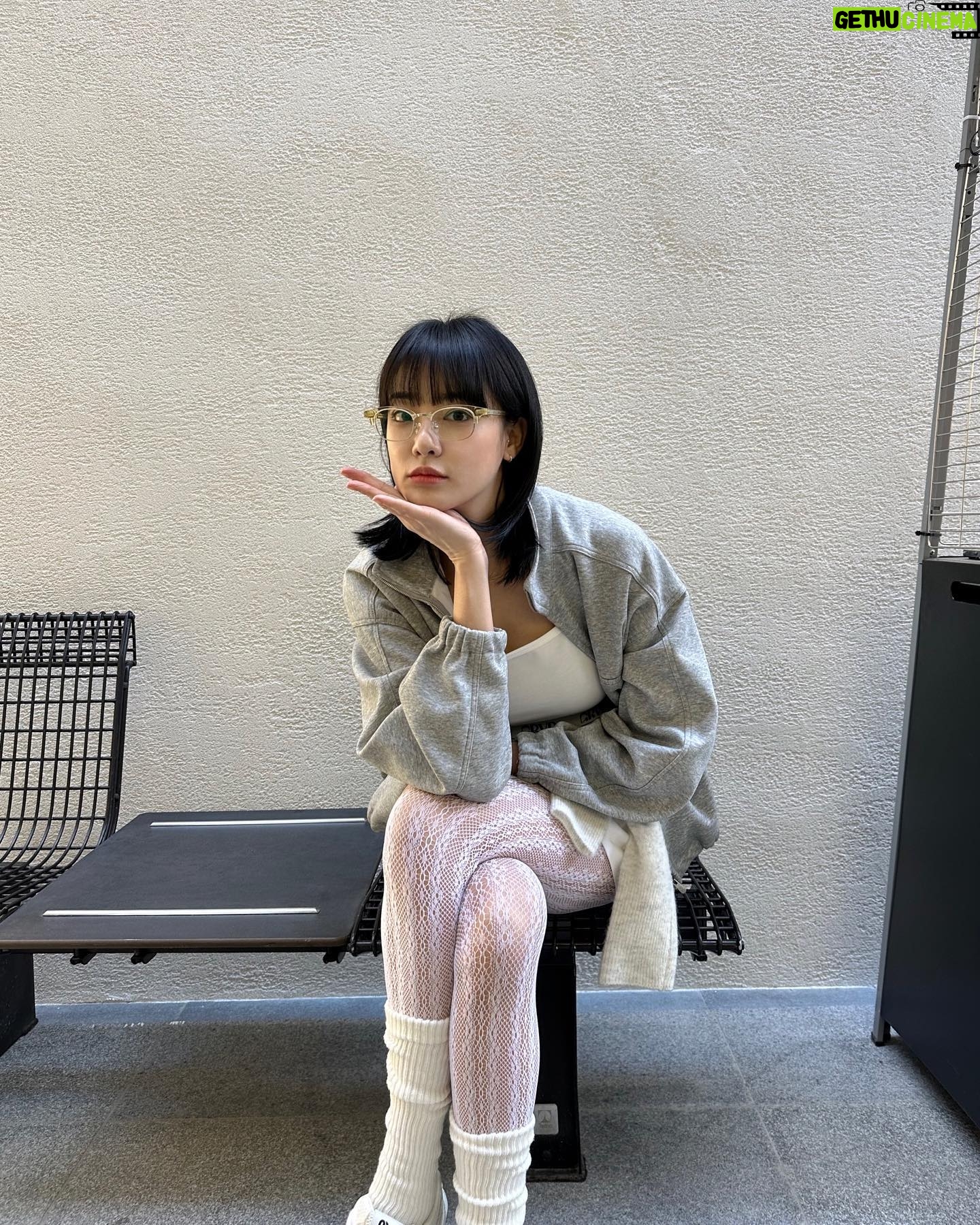 Lee Ju-yeon Instagram - 봄봄봄 ❣️❣️❣️ @grovestore @rambo_grove 💕💕