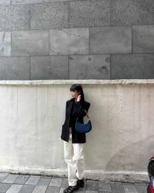 Lee Ju-yeon Instagram - 🩵🩶🩵🩵🩶