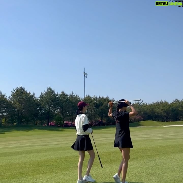 Lee Ju-yeon - 3 Likes - 골프 시이작 ⛳️🌷💗💓
#GFORE_INVITATIONAL2024