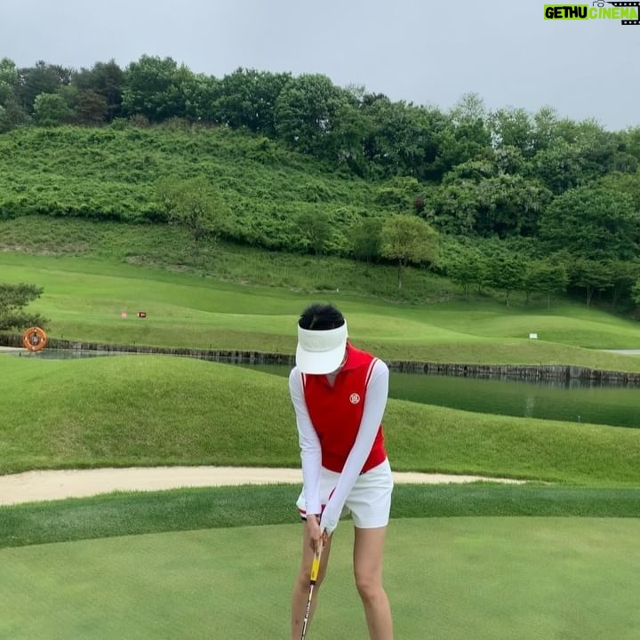Lee Ju-yeon - 3 Likes - 골프 시이작 ⛳️🌷💗💓
#GFORE_INVITATIONAL2024