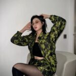 Lee Ju-yeon Instagram - #광고 프랑스 럭셔리 라이프 스타일 브랜드 #퓨잡 은 실루엣이 우아해서 좋아요💚 하이테크소재를 활용해서 제작했다고 합니다. 실용적인데 럭셔리하고, 편한데 고급스러운 #fusalp #퓨잡셋업 과 함께 했습니다 😎💚