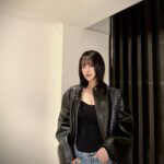 Lee Ju-yeon Instagram - 오랜만에 시사회 🤎 영화 ‘황야’ 재밌게 잘 보고 왔습니다🤎 넷플릭스에서 볼 수 있데요! 👏🏻👏🏻