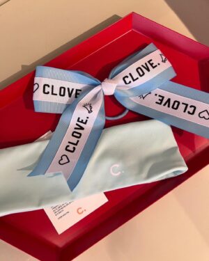 Lee Ju-yeon Instagram - 봄봄하네 🌷
울 주현언니 @juhyun1023 고생했어 🧡
옷 넘 예쁘다🫶 @cloveclub 

쩡언니랑 쌍둥이 컨셉이예요 💚