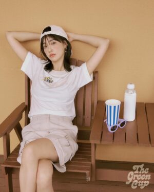 Lee Ju-yeon Instagram - 트래비스매튜 X 배우 이주연(@jupppal)

골프 라이프스타일 매거진 더 그린컵 @thegreencup.official 과 함께한 
글로벌 프리미엄 골프웨어 트래비스매튜 @travismathew_kr 
24SS 컬렉션 화보💙

The Perfect Sunday Vibes

주말 아침, 늘 그렇듯 필드로 나서본다. 말간 얼굴로 무심히 있다가도 단단한 눈빛으로 자신만의 루틴을 시작하는 배우 이주연. 그녀의 완벽한 하루, 그리고 트래비스매튜의 프리미엄 스타일로 가득 채운 새로운 골프 씬.

editor Choi Wonju @lotsoffun____ 
photographer JDZ Chung @jdzcity 
model Lee Juyeon @jupppal 
hair / make up Kim Mini @m_j108 
location Cypress Golf & Resort @cypress_jeju 
cooperation TravisMathew @travismathew_kr