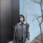 Lee Ju-yeon Instagram - 나 무스탕 좋아하네 🤎
