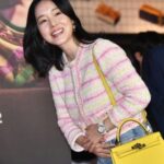 Lee Jung-hyun Instagram - 제가 주연했던 '성실한나라의 앨리스' 안국진감독이 손석구배우와 만나 영화 '댓글부대' 를 개봉하게 되었어요~🎉 안감독님손배우님 홧팅~~👍🎉🎉🎉 #댓글부대 3월27일개봉🙌