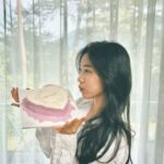 Lee Re Instagram - 무주로 날아온 달콤한 선물🎀💗