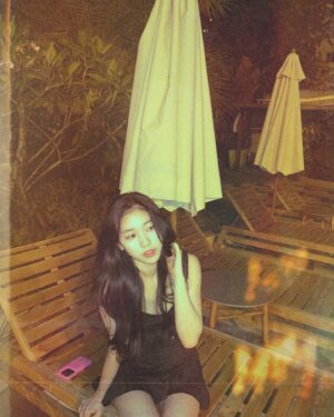 Lee Re Instagram - -
호치민에서의 이른 여름.jpg