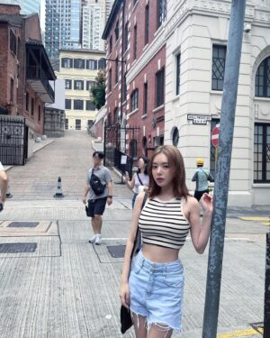 Lee Ruby Instagram - 