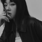 Lee Sang-hee Instagram - 언니가 참 여러날 나를 찍었더라구. 서른 초반의 나부터 최근까지. 신기해. 고맙고. @greenywater