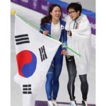 Lee Sang-hwa Instagram - 나는 너무나 수고했고 길고 긴 여정도 잘 참아냈다! 2등도 만족하고 아직도 상위권에 있다는 자체만으로도 너무 좋았고 좋은 추억으로 남을 것 같다. 수고하셨습니다! 응원과 함성 진심으로 감사했고 행복했습니다🇰🇷 #2018평창동계올림픽 #한일전은감동이었다 #그리고나는나였다