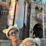 Lee Sang-hwa Instagram - 디즈니란도 모음zip 🥳🥳🥳🥳🥳🥳😈 #어른이날 #disneylandtokyo #disneyseatokyo
