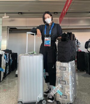 Lee Sang-hwa Instagram - Arrived in Beijing 🇨🇳 언니왔다 해설하러🔥
#다섯번째올림픽
#KBS
#많관부