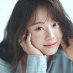 Lee Si-won Instagram - 春 🫧 이렇게 봄이 오나 봄