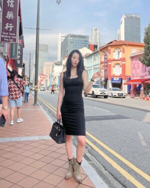 Lee Si-won Instagram - 🇸🇬🤠