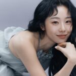 Lee Si-won Instagram - 안녕 나의 봄 🌷