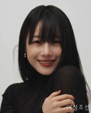 Lee Si-won Instagram - @womanchosun