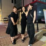 Lee Si-won Instagram – HOW TO WEAR ALL BLACK 🐜🖤