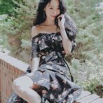 Lee Si-won Instagram – 무더운 여름이었다 … 더 보기