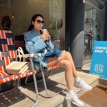 Lee Si-won Instagram - 주말, 햇빛 받고 안경 맞춤 😎🤓 #크라운판토
