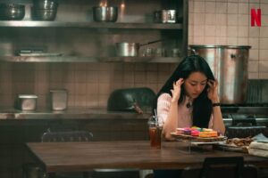 Lee Si-won Instagram - 사랑해주셔서 감사합니다. 
12월엔 새로운 작품으로 찾아 뵙겠습니다.

Thank you for your love and support. 
And I will see you in December with a new project.

🖤