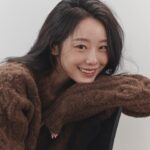 Lee Si-won Instagram – 따뜻한 연말 🐻🧸🌰🤎
