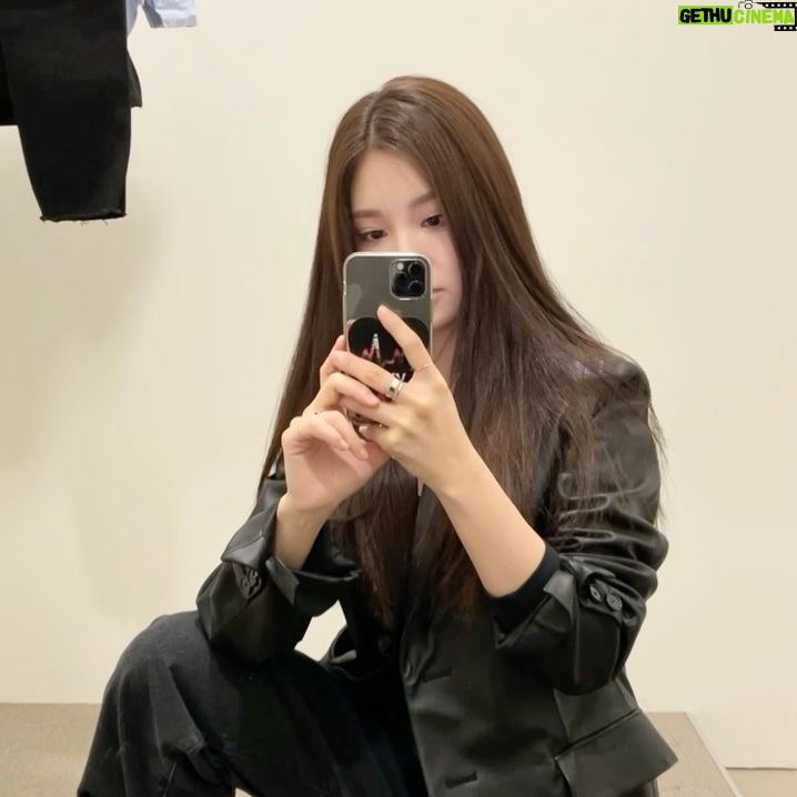 Lee Si-woo - 49.2K Likes -
